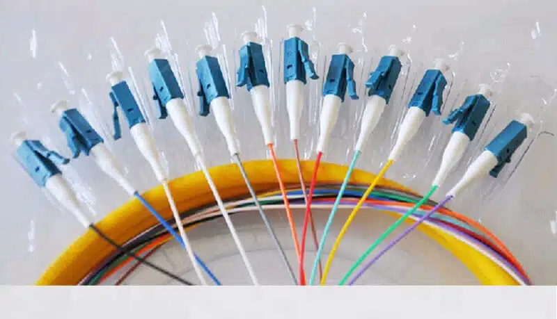 12 core 02 12 core colorful Fiber Optic SC FC ST LC Breakout Pigtail wtih 0.9 mm fiber cable