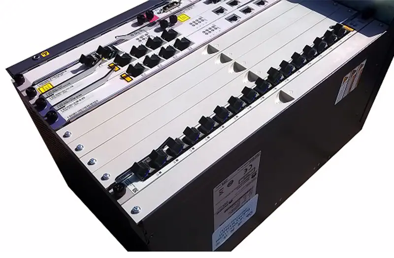 MA5683T 01 MA5683T | OLT | 1x GPFD C+ SFP, 2x X2CS 10G SFP, 2x PRTE, 2x SCUN