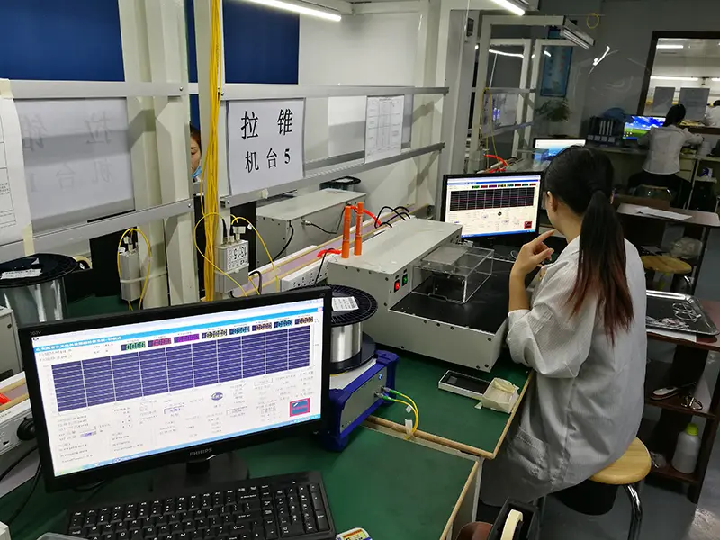 OEM FTTH / FTTX Optical Communication Solutions 23 OEM FTTH / FTTX Optical Communication Solutions FBT Drawing Tracing Production Line 3 OEM FTTH / FTTX Optical Communication Solutions